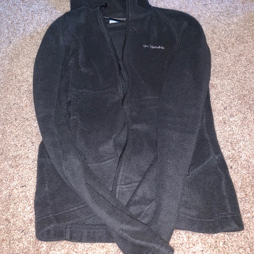 Black Columbia zip up